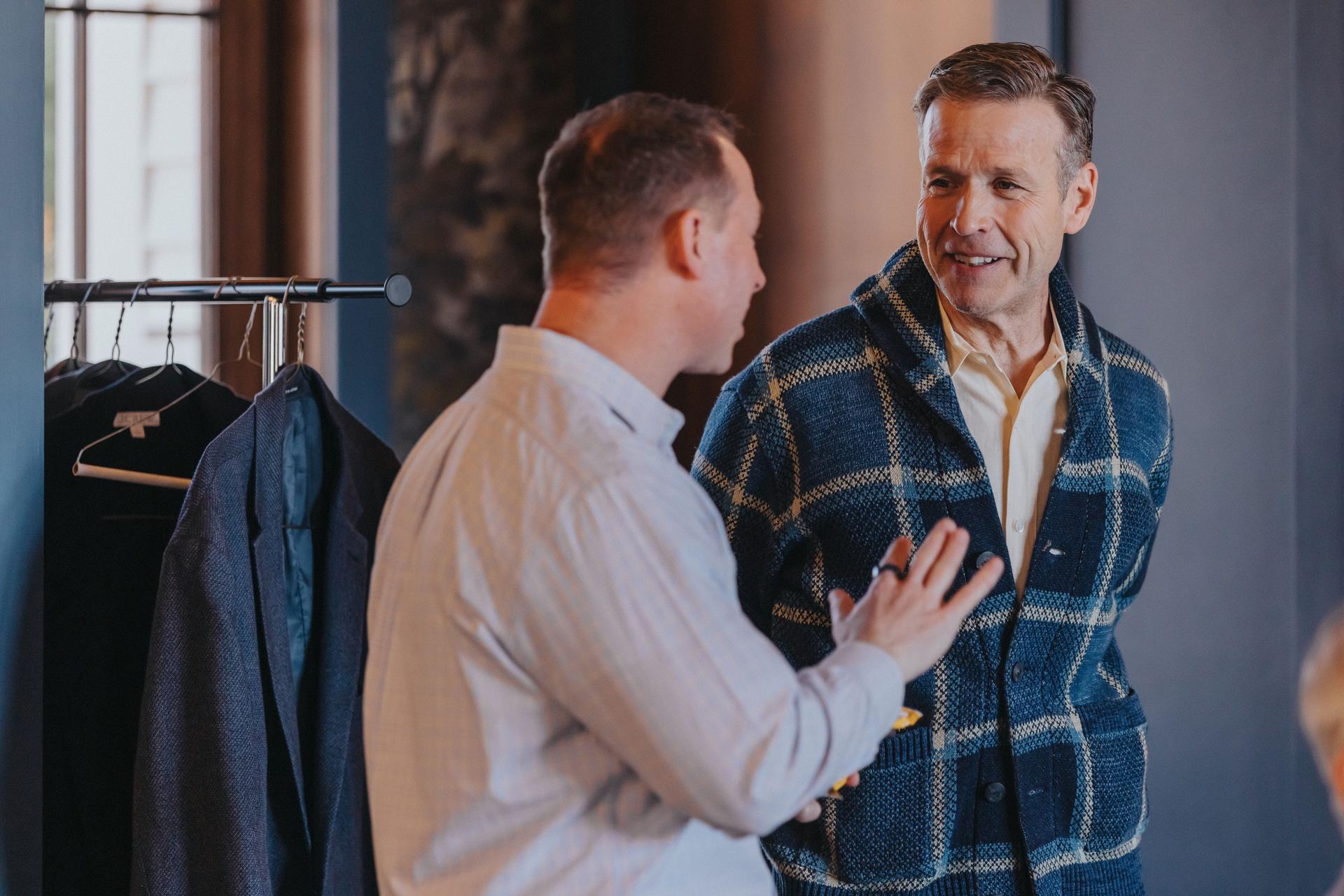 Donald Miller chatting with a mastermind attendee