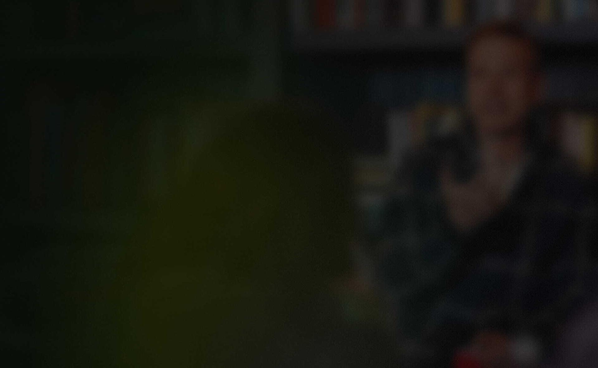 Donald Miller chatting with mastermind attendee